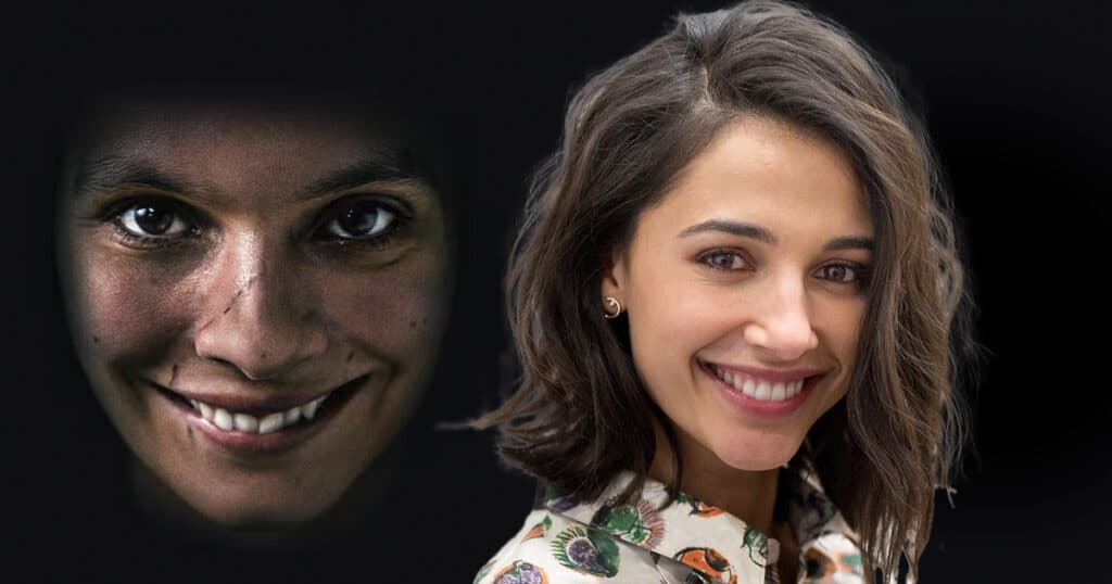 naomi scott, smile